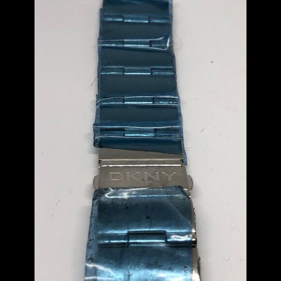 New DKNY Watch Full Band Clasp Use For Parts Cc58 - Picture 6 of 8